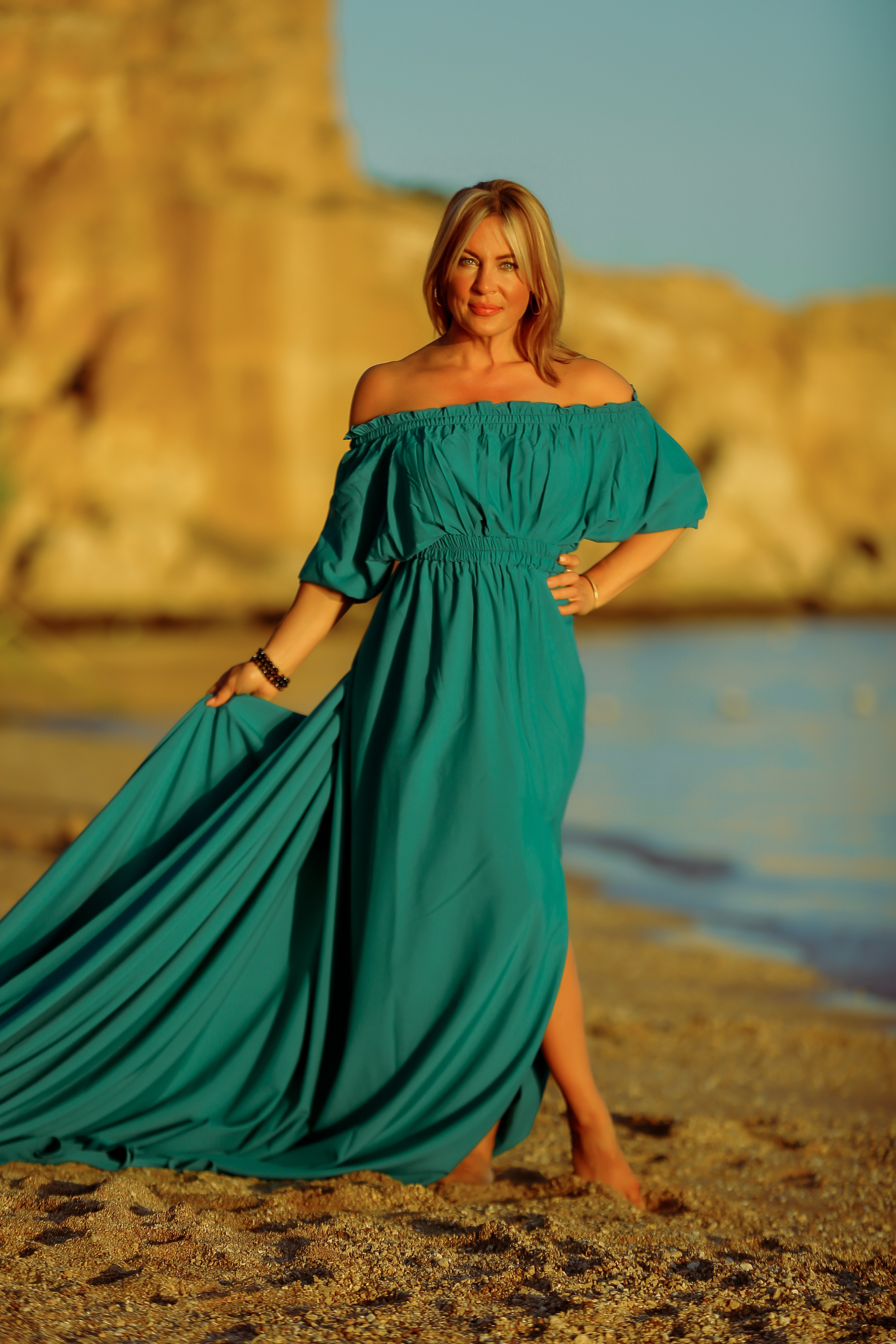 Mariel English